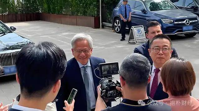 新近�！华夏首创奥特莱斯封闭式根本设施证券理财基金获批